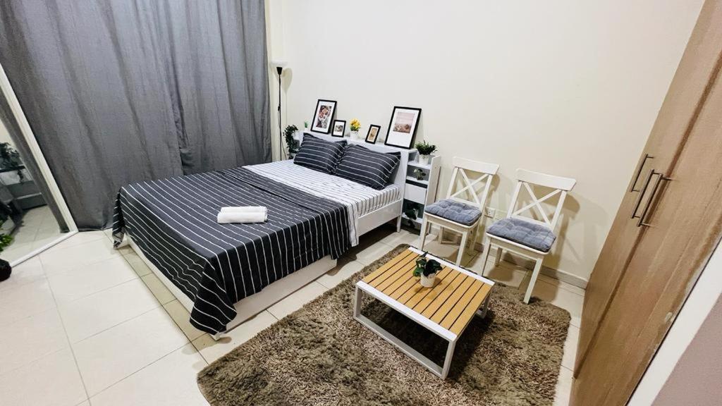 דובאי Beautiful Bedroom In Al Barsha Near Mashreq Metro מראה חיצוני תמונה